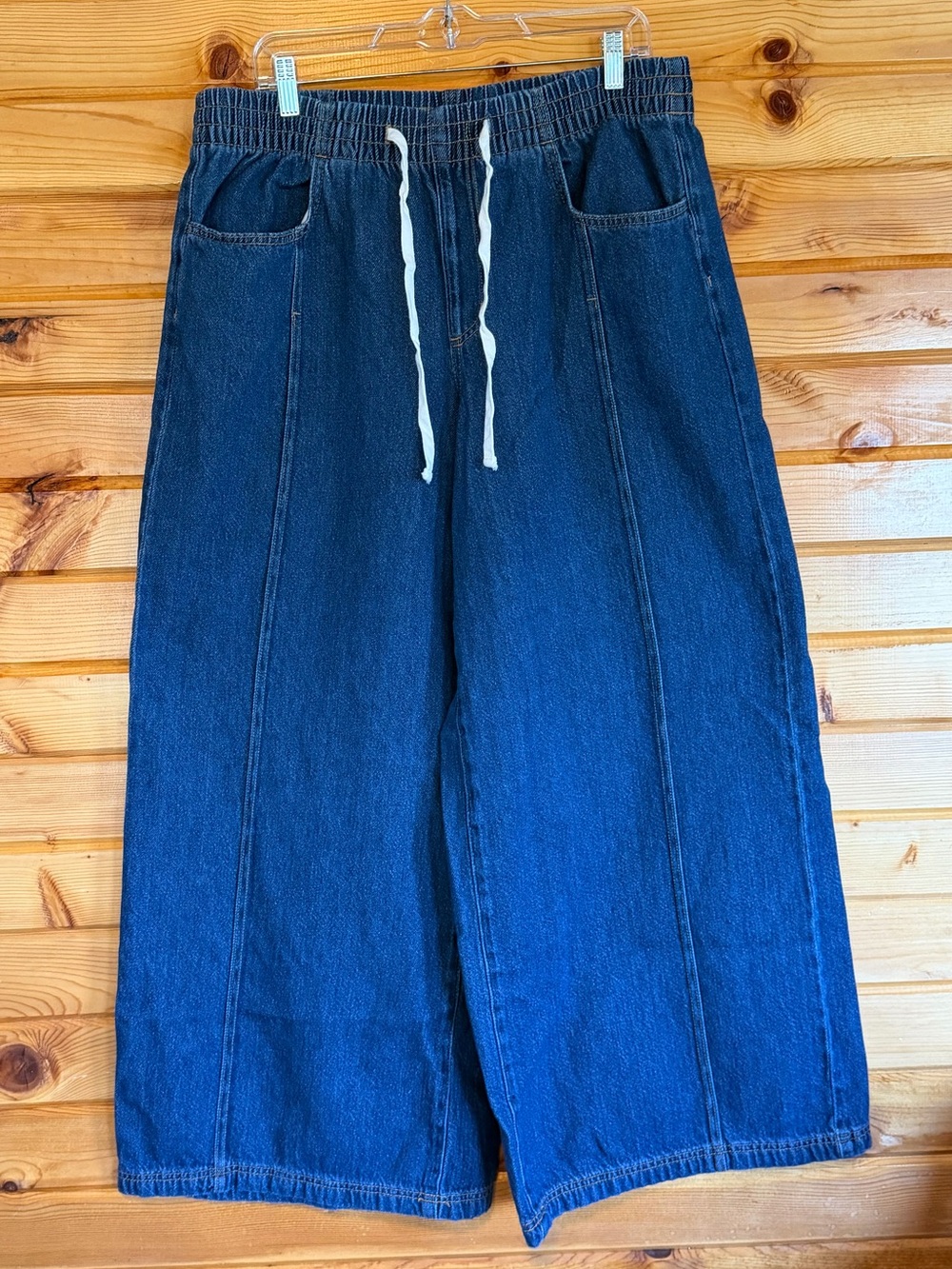 Universal Thread Women's Wide-Leg Drawstring Jeans - Dark Blue